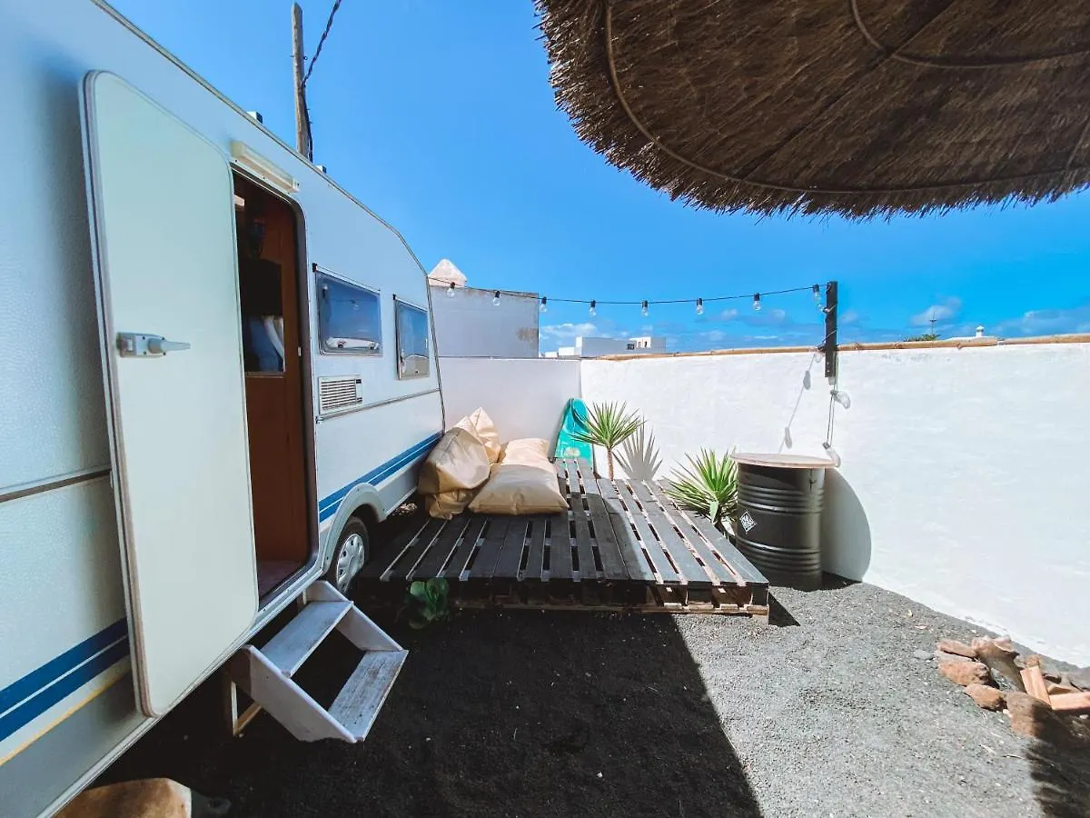 Glamping Caravan Lanzarote Tinajo