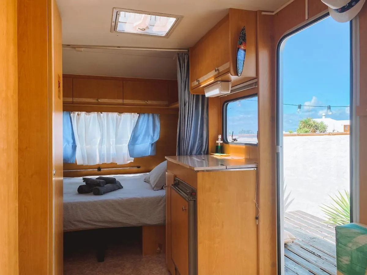 Glamping Caravan Lanzarote Tinajo 0*,